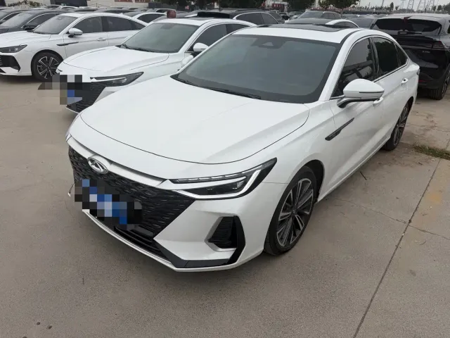 Chery Arrizo 8 — Фото автомобиля 3