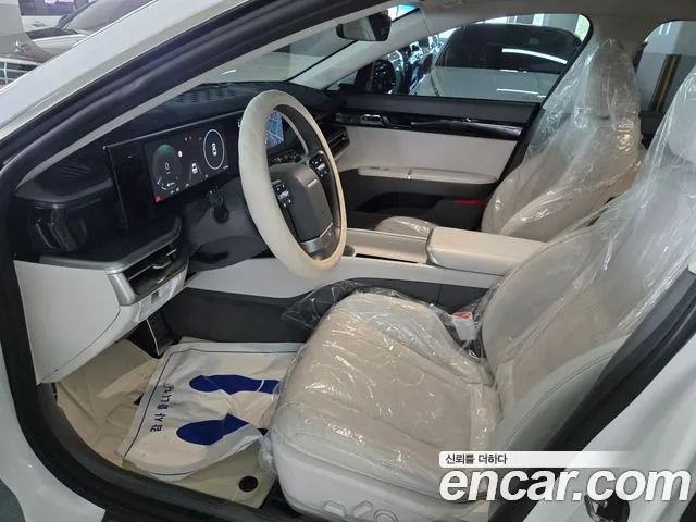 Hyundai Grandeur GN7 — Фото автомобиля 14