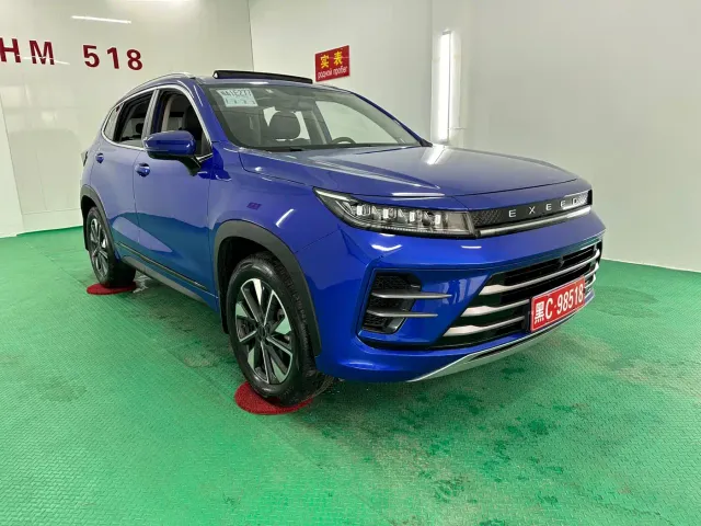 Exeed LX — Фото автомобиля 3