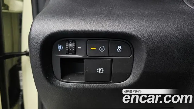 Hyundai Casper Casper Electric Inspiration — Фото автомобиля 13