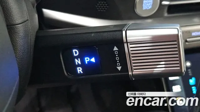 Hyundai Grandeur GN7 — Фото автомобиля 12