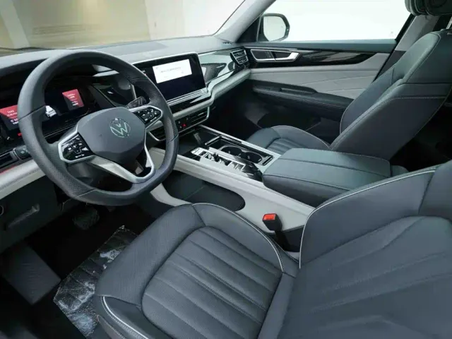Volkswagen Teramont — Фото автомобиля 10