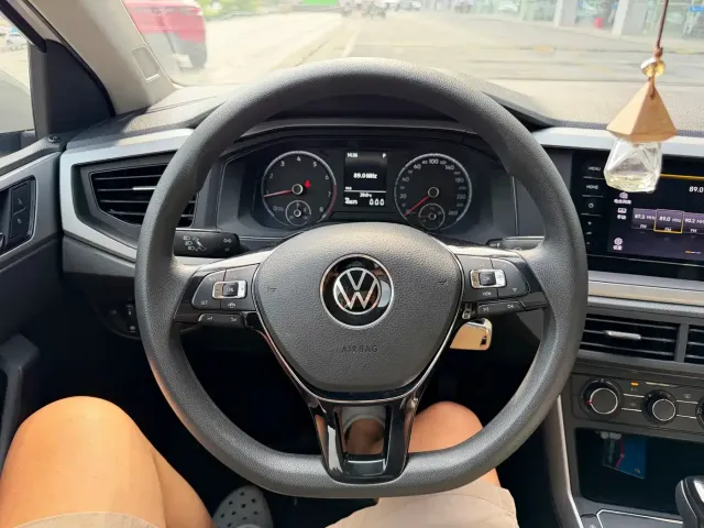 Volkswagen Polo — Фото автомобиля 15