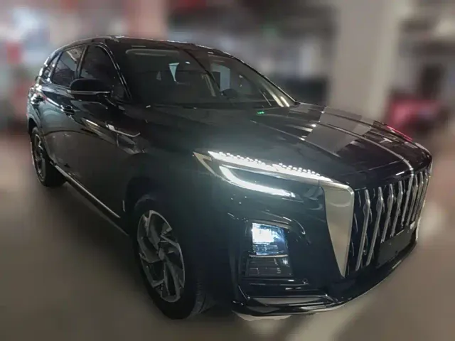 Hongqi HS3 PHEV — Фото автомобиля 5