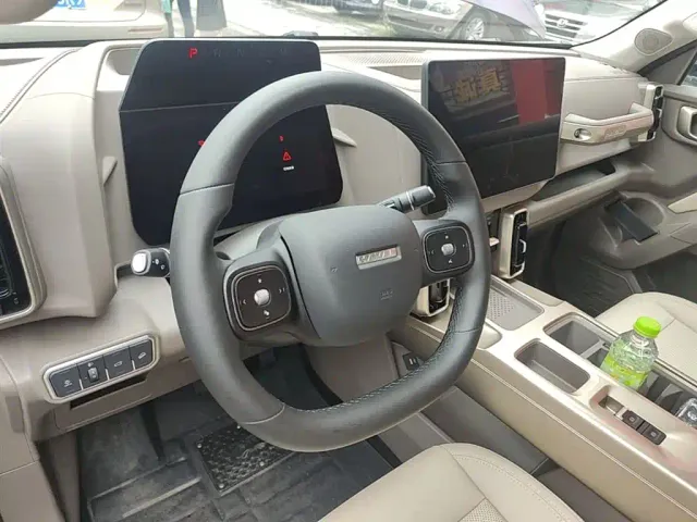 Haval Big Dog — Фото автомобиля 10