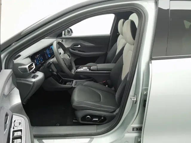 ARCFOX Arcfox Alpha S 2021 708S+ 160kW — Фото автомобиля 10