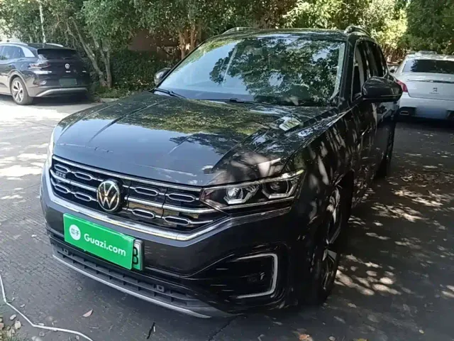 Фотография автомобиля — Volkswagen Tayron GTE Plug-in Hybrid