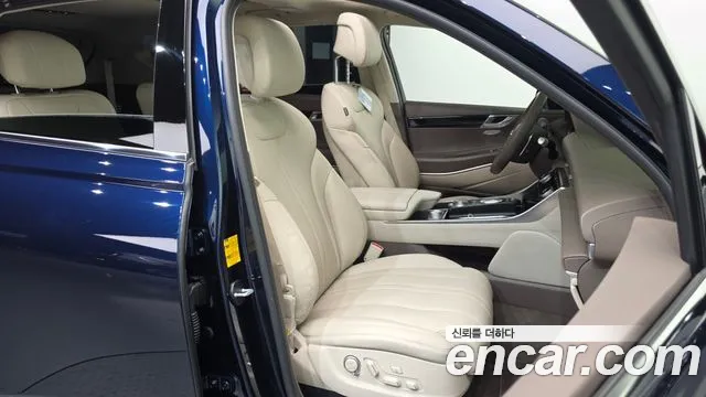 Genesis GV80 2.5T Бензин 2WD — Фото автомобиля 12