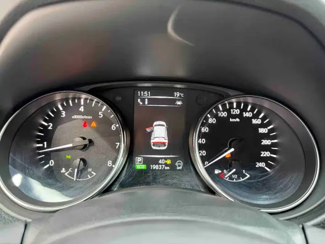 Nissan Qashqai — Фото автомобиля 10