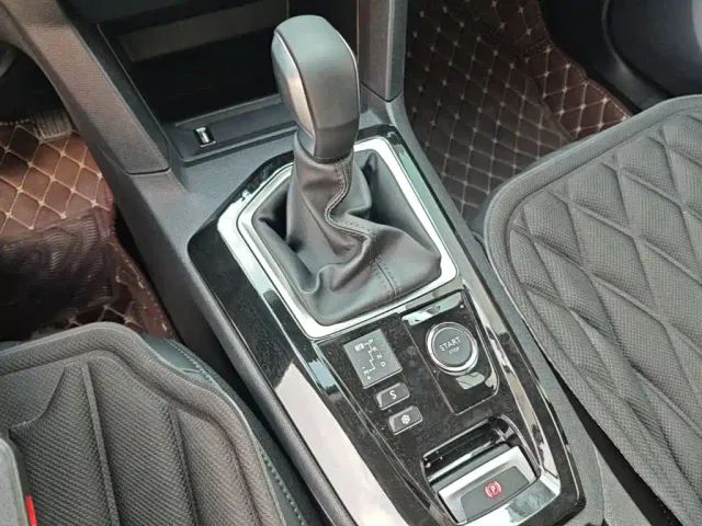 Peugeot 408 — Фото автомобиля 13