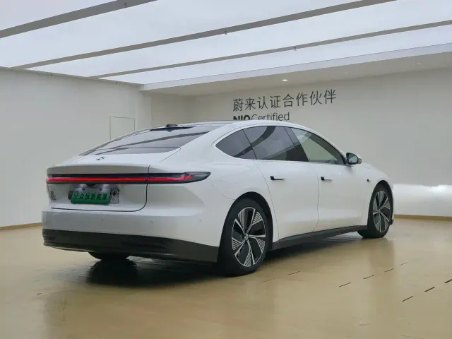 Nio ET7 — Фото автомобиля 7