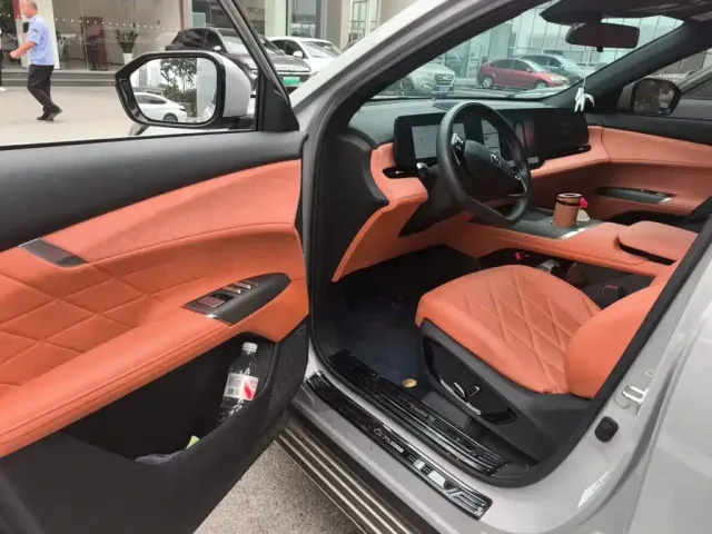 Changan Changan CS75 PLUS 2025 4th Gen 1.5T New Blue Whale Smart Flagship — Фото автомобиля 12