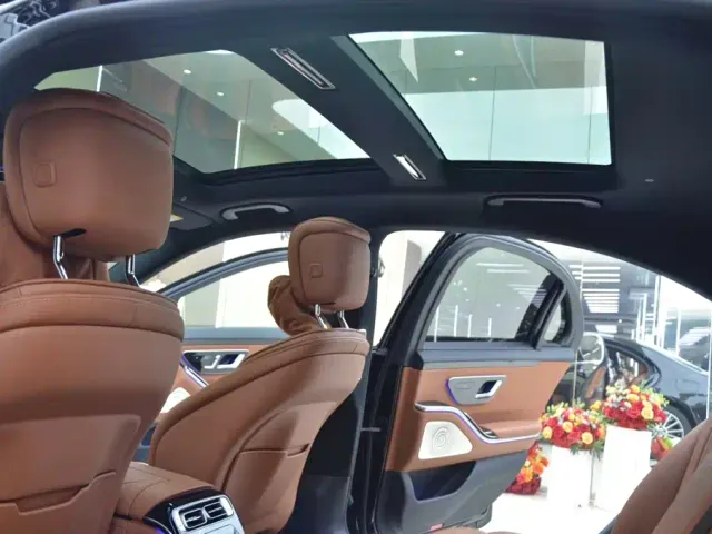 Mercedes-Benz S-Class — Фото автомобиля 13