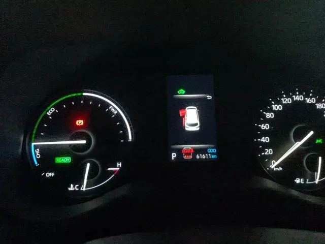 Toyota Granvia — Фото автомобиля 14