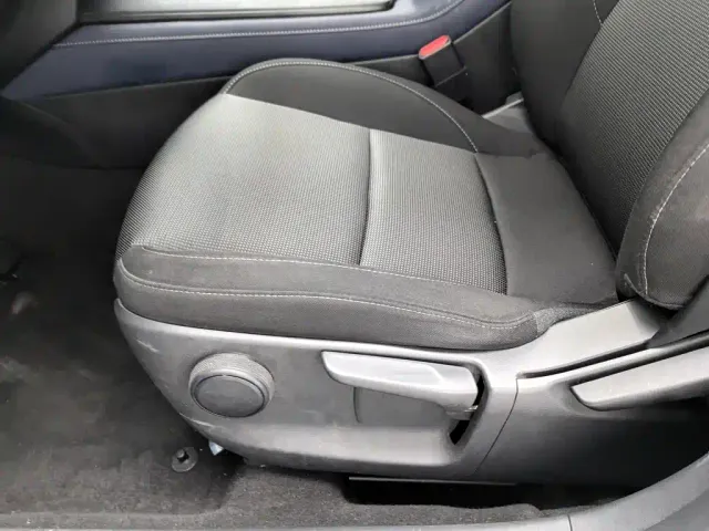 Mazda CX-30 — Фото автомобиля 20