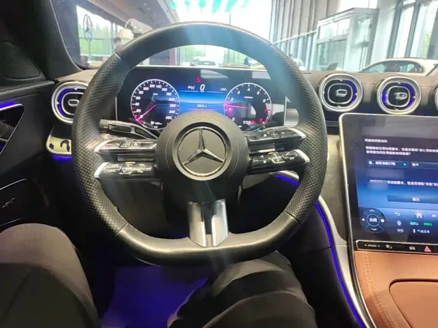 Mercedes-Benz C-Class — Фото автомобиля 10