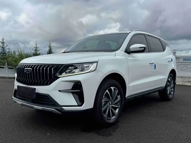 Фотография автомобиля — Geely Vision X6