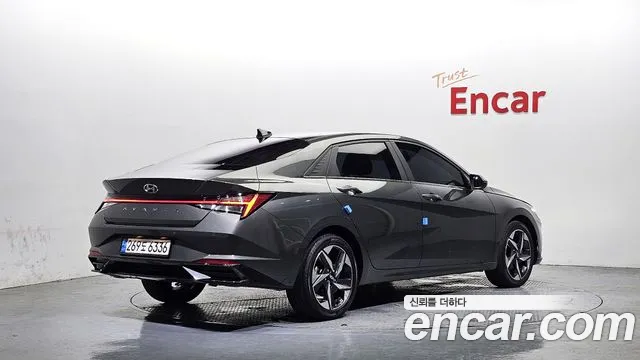 Фотография автомобиля — Hyundai AVANTE