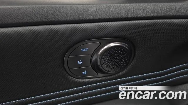 Hyundai Avante CN7 — Фото автомобиля 28