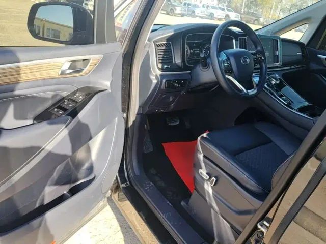GAC Trumpchi M8 — Фото автомобиля 15