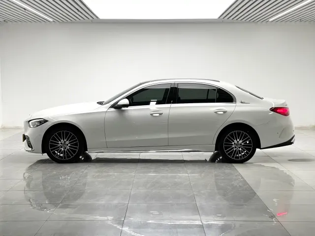 Mercedes-Benz C-Class — Фото автомобиля 7