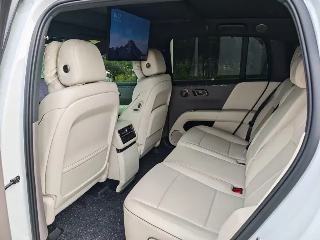 Li Auto i6 — Фото автомобиля 8