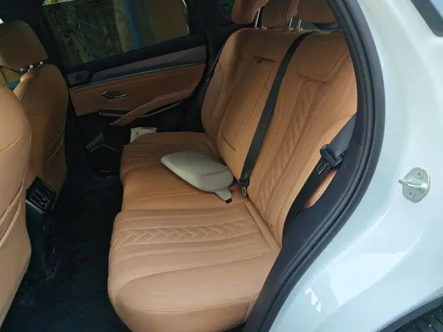 BYD Song L DM-i — Фото автомобиля 13