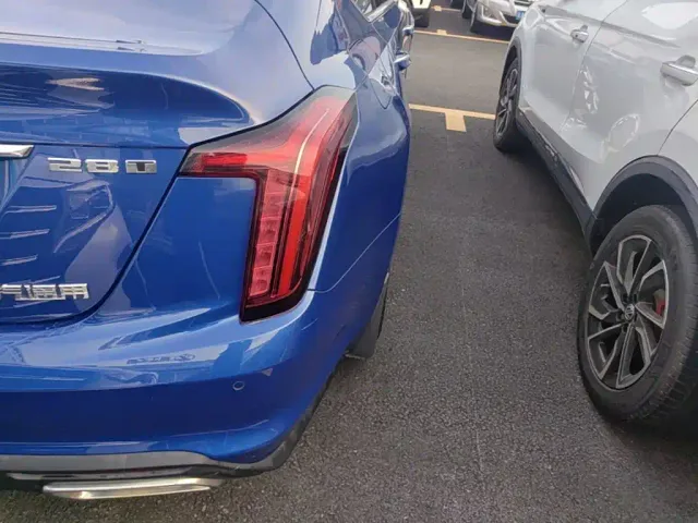 Cadillac CT5 — Фото автомобиля 7