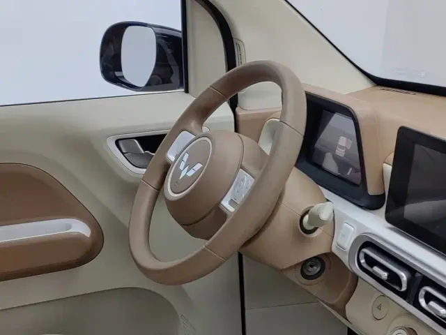 Wuling Hongguang Mini EV — Фото автомобиля 22