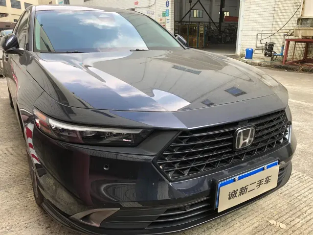 Honda Accord — Фото автомобиля 2