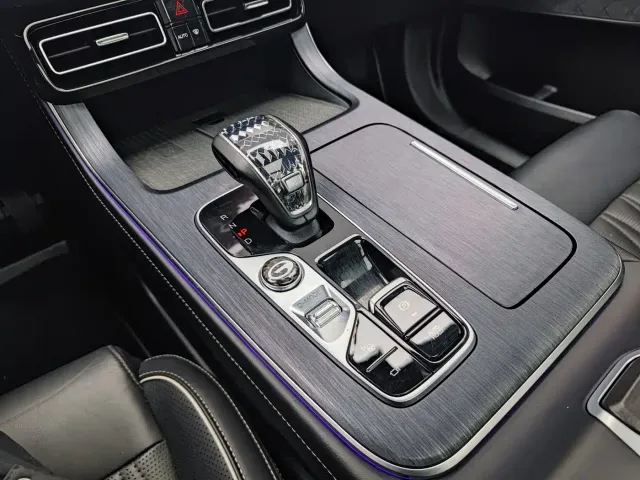 GAC Trumpchi GS8 — Фото автомобиля 23