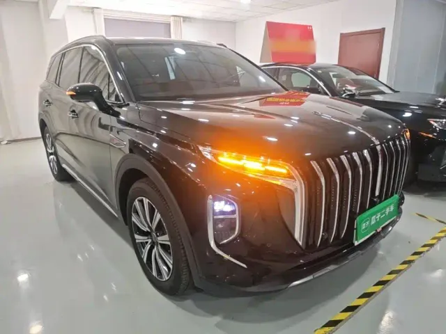 Hongqi HS7 PHEV — Фото автомобиля 3