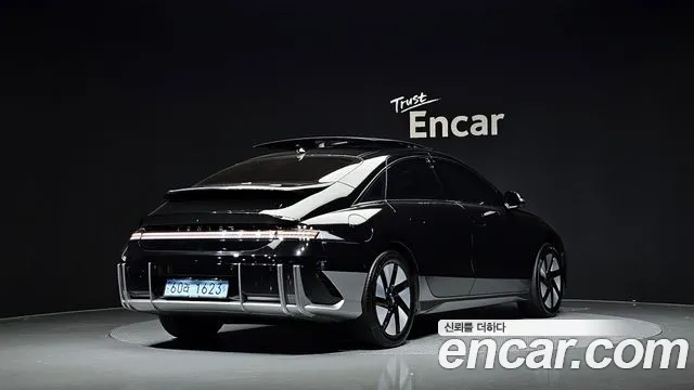 Hyundai Ioniq6 — Фото автомобиля 2