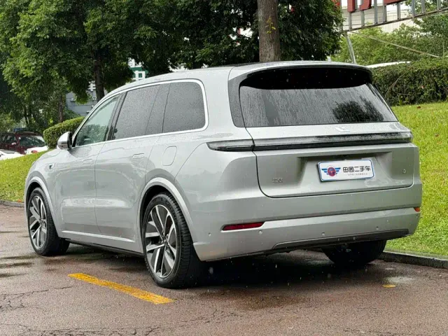 Li Auto L9 — Фото автомобиля 4