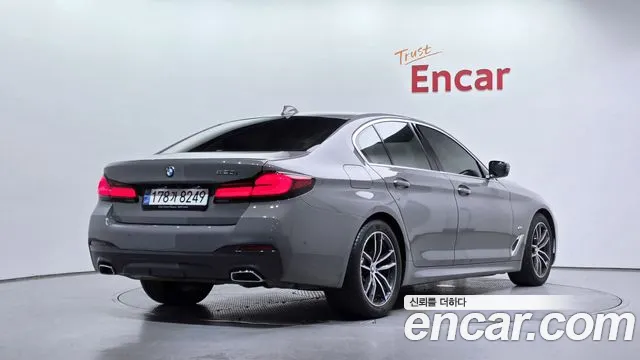 BMW 5 Series G30 — Фото автомобиля 2