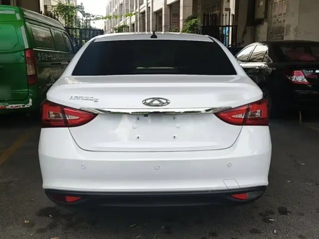 Chery Arrizo 5 — Фото автомобиля 5