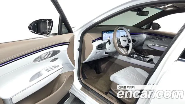 Genesis GV70 2.5T Бензин AWD — Фото автомобиля 9