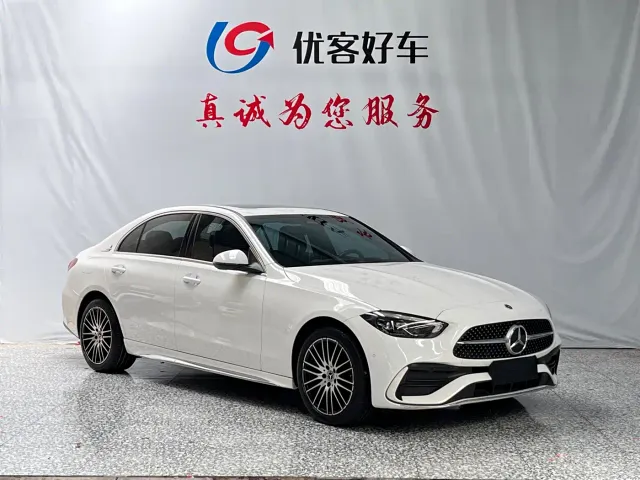 Mercedes-Benz C-Class — Фото автомобиля 3