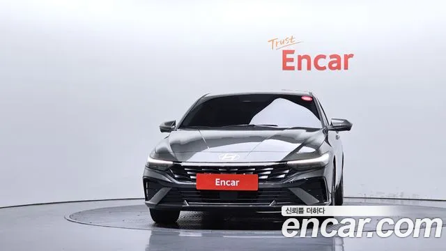 Hyundai AVANTE Новый Avante (CN7) — Фото автомобиля 3