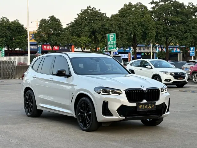 BMW X3 — Фото автомобиля 3