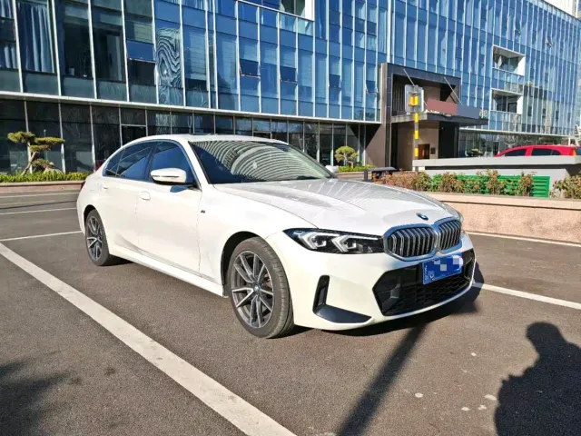 BMW 3 Series — Фото автомобиля 3