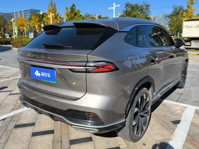 Roewe RX5 — Фото автомобиля 3