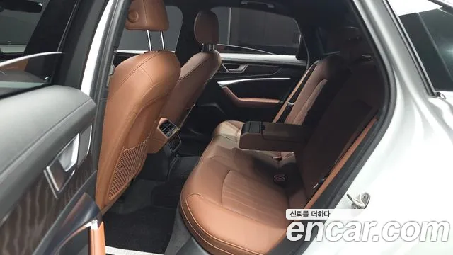 Audi A6 45 TFSI quattro Premium — Фото автомобиля 22