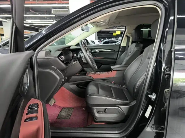 Buick Envision Plus — Фото автомобиля 15