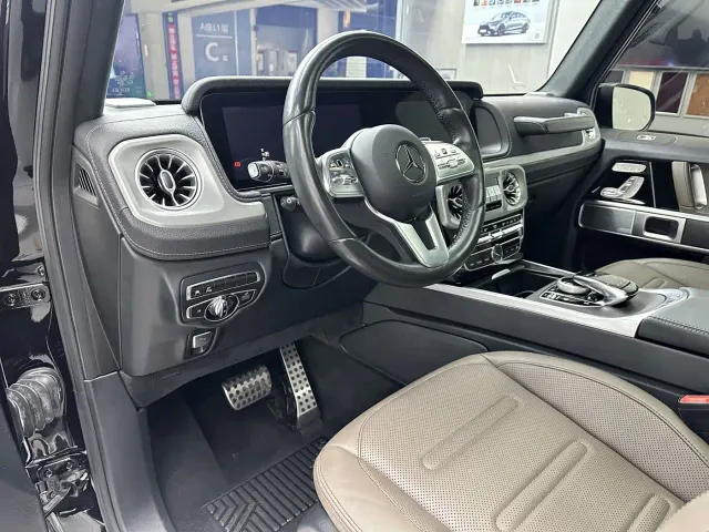 Mercedes-Benz G-Class — Фото автомобиля 12