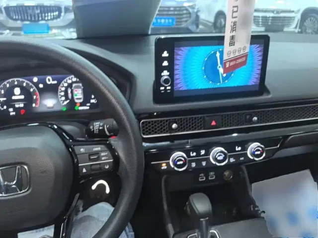 Honda Civic — Фото автомобиля 9