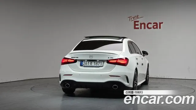 Mercedes-Benz A-Class — Фото автомобиля 4