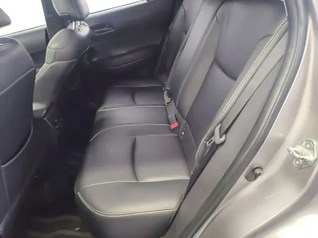Toyota Corolla Cross — Фото автомобиля 16