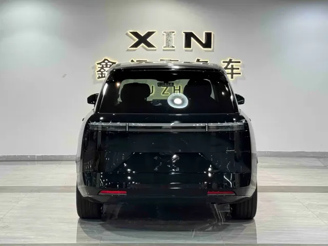 Xpeng GX — Фото автомобиля 5