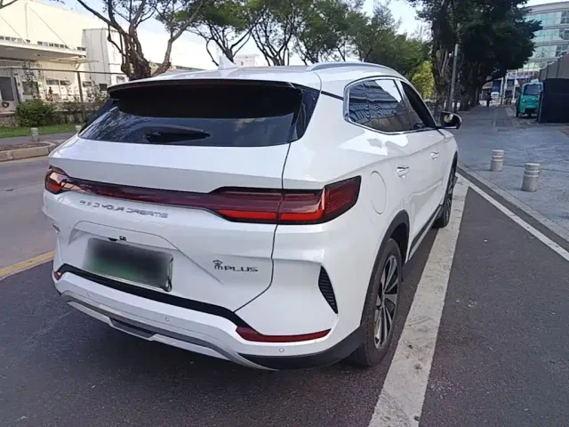 BYD Song PLUS — Фото автомобиля 6